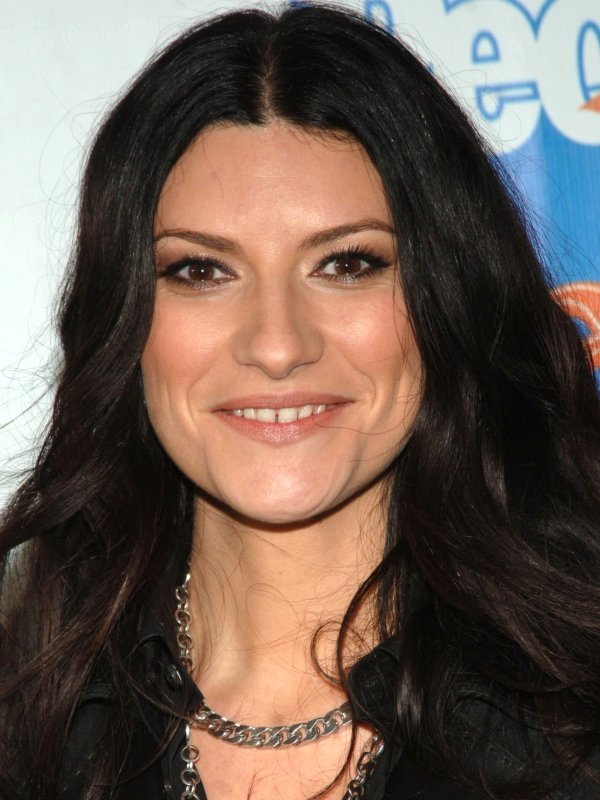 Ascolta il Tuo Cuore (Слушай своё сердце)( из т/c Дикий ангел), Laura Pausini